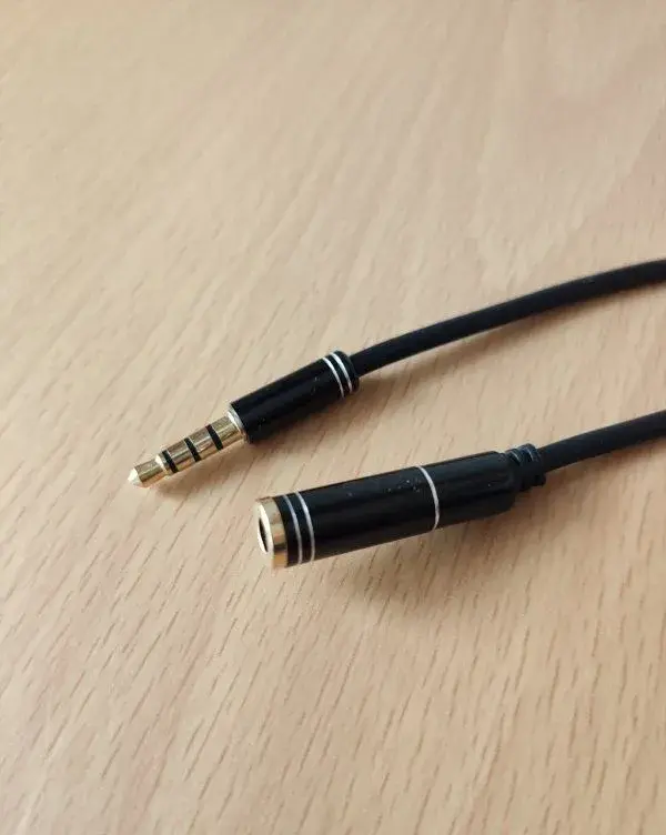 Audio prodlužovací kabel 15 cm, 3,5 mm