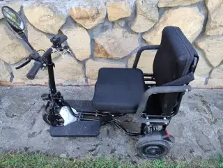 Skládací elektrická třikolka pro seniory