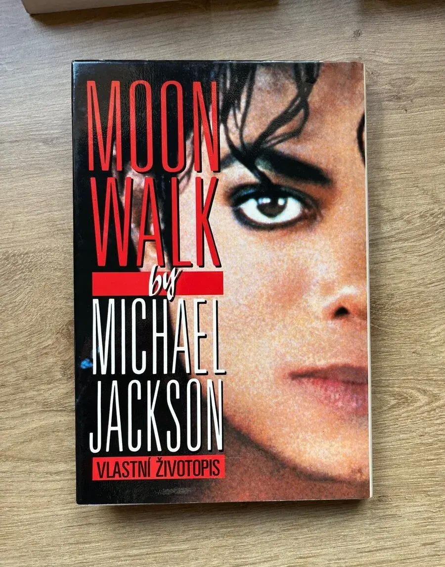 Michael Jackson - Moonwalk životopis