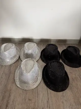 Klobouk s flitry 6 ks