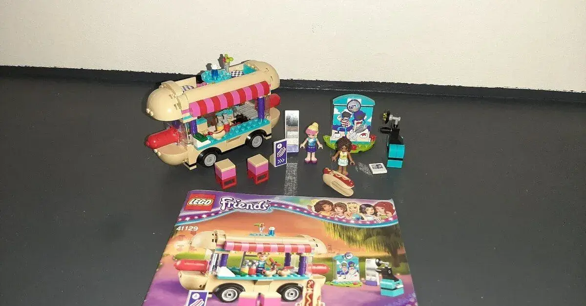 Lego Friends 41129 Dodávka s párky v rohlíku