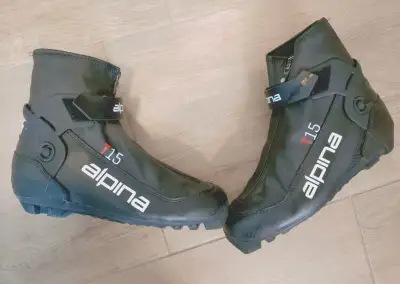 Juniorské boty na běžky Alpina T15, vel. 39