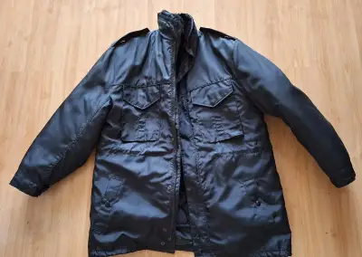 2 Pánské bundy L/XL/XXL (snímatelná vložka, kapuce)
