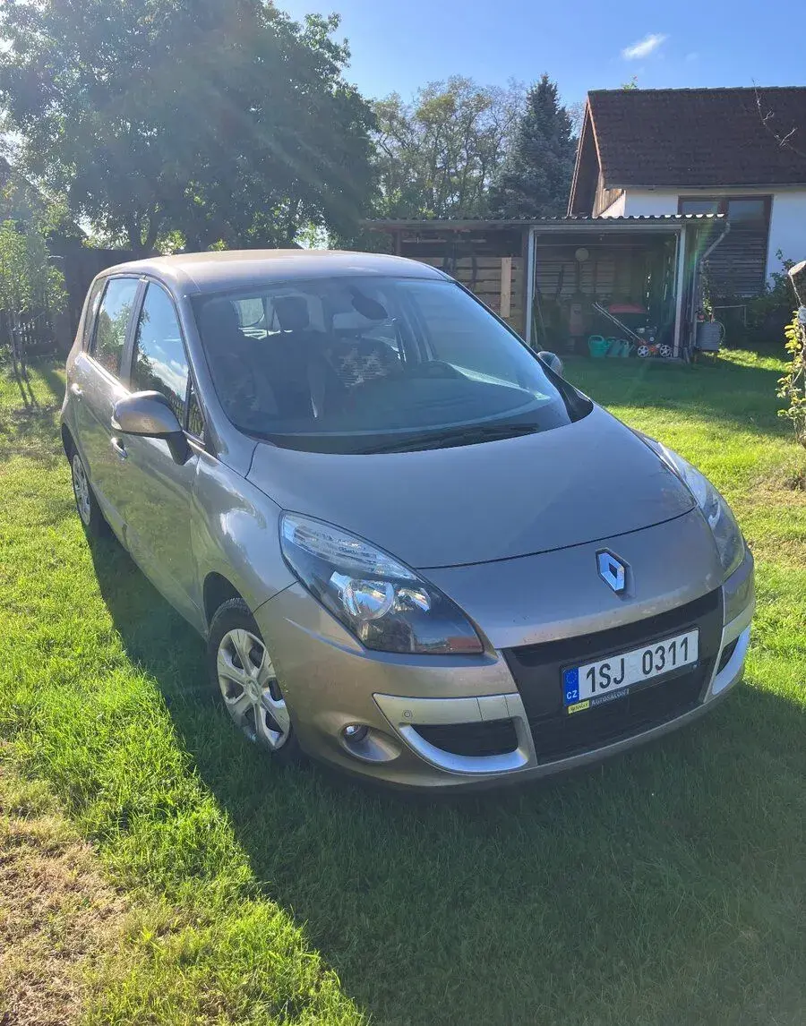 Renault Scénic – 2010, 187 000 km