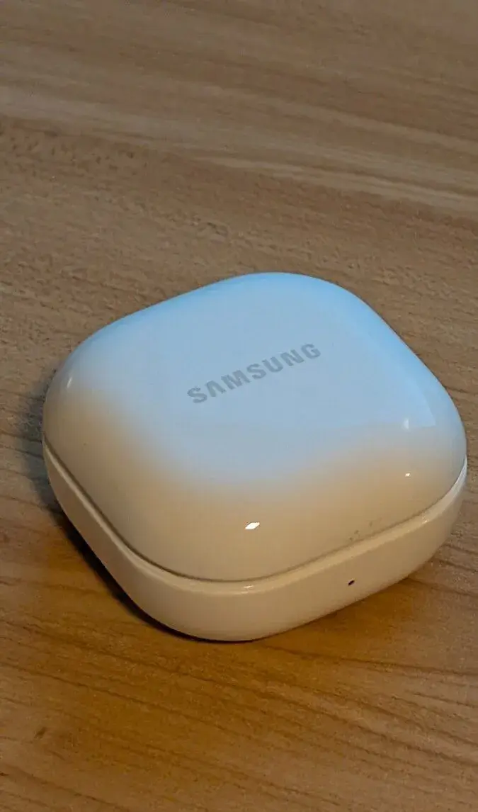 Krabička Samsung Galaxy Buds 2 SM-R177