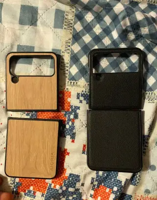 Kryty na Samsung flip 4