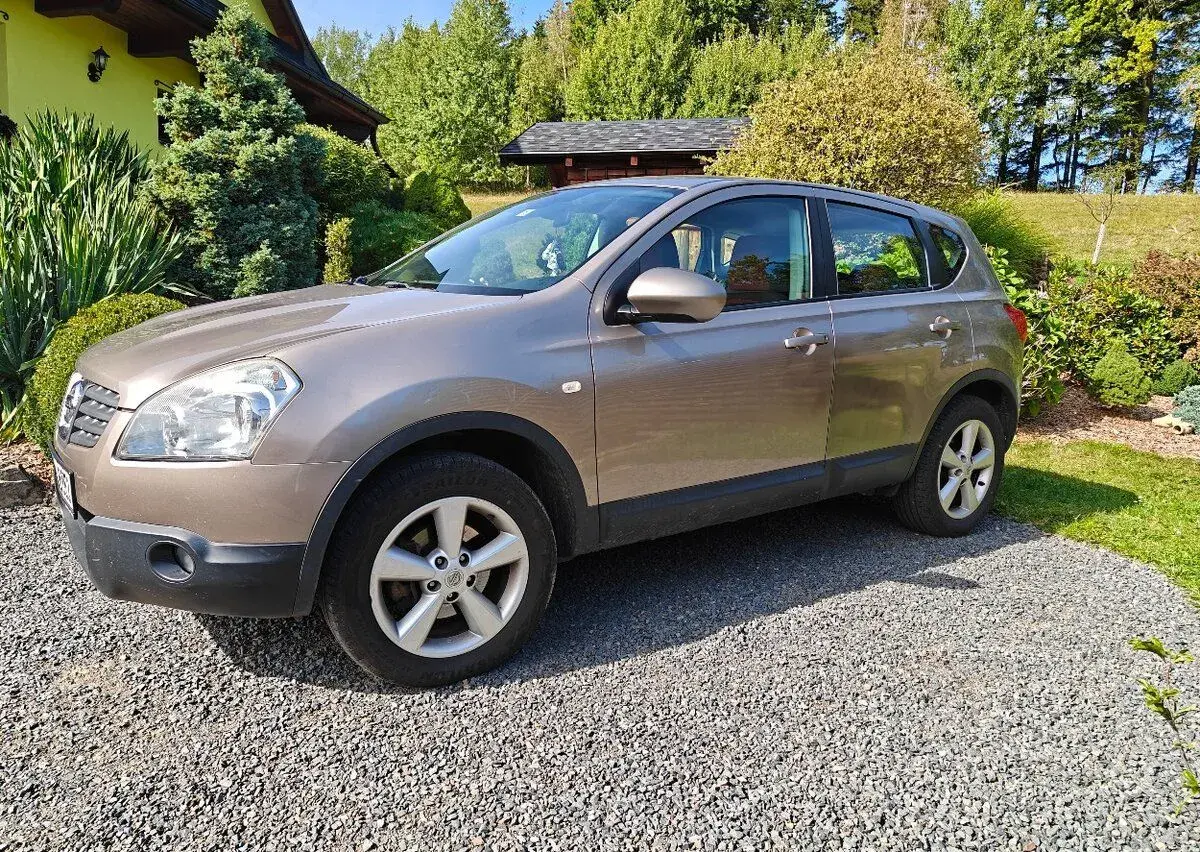 Nissan Qashqai – 2009, 175 000 km