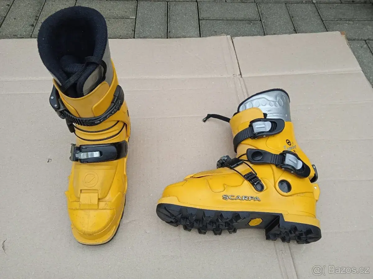 Skialpové boty Scarpa -stélka 24 cm