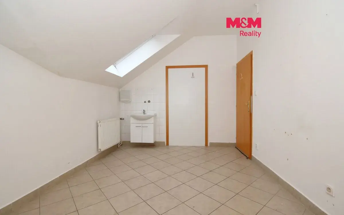 Pronájem obchod a služby, 14 m², Chlumec nad Cidlinou