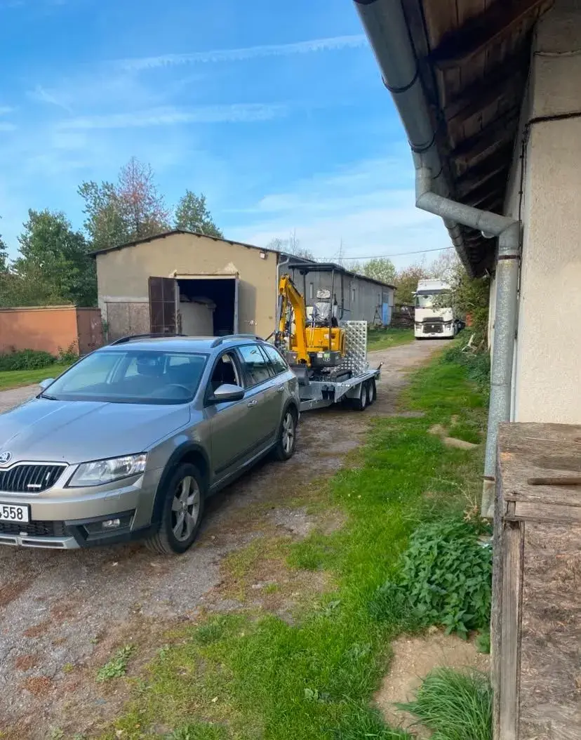 Zemní a výkopové práce minibagrem