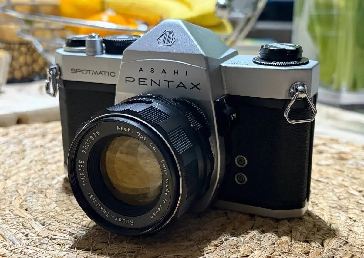 Asahi Pentax Spotmatic SP + Super-Takumar 55mm f/1.8