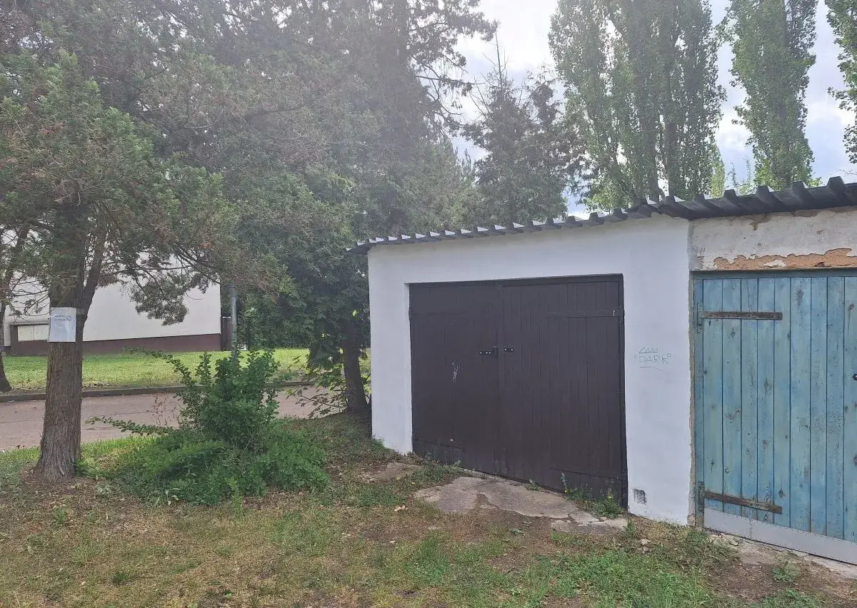 Garáž Plzeň Košutka