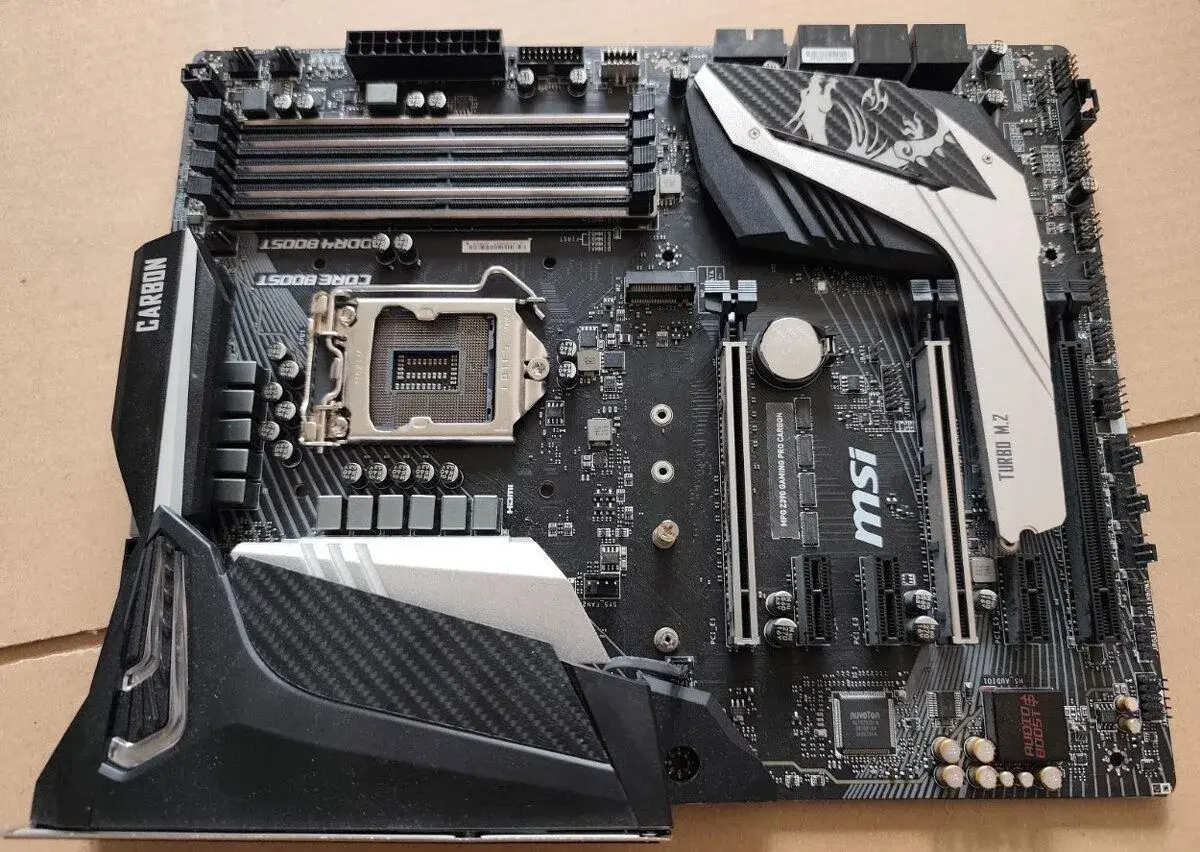 MSI Z390 Gaming pro carbon - popis
