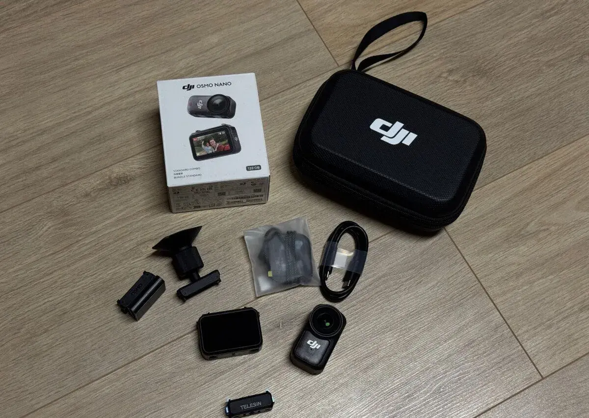 DJI OSMO NANO Standard Combo (128GB)