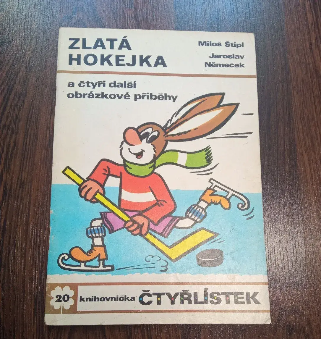 Čtyřlístek č. 20 Zlatá hokejka LUXUS