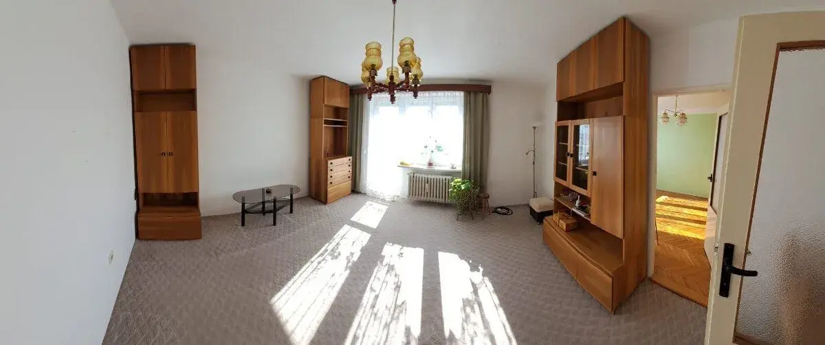 Skříně
