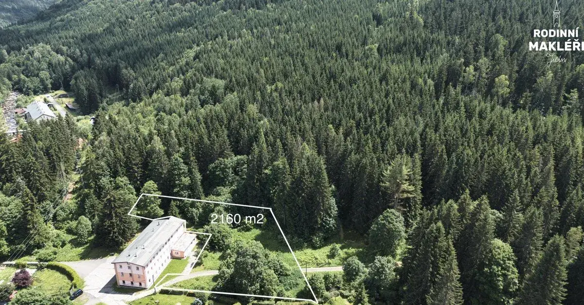 Pozemek s projektem malé vodní nádrže, 2160 m2