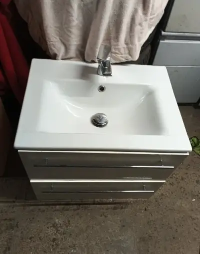 umyvadlo+WC