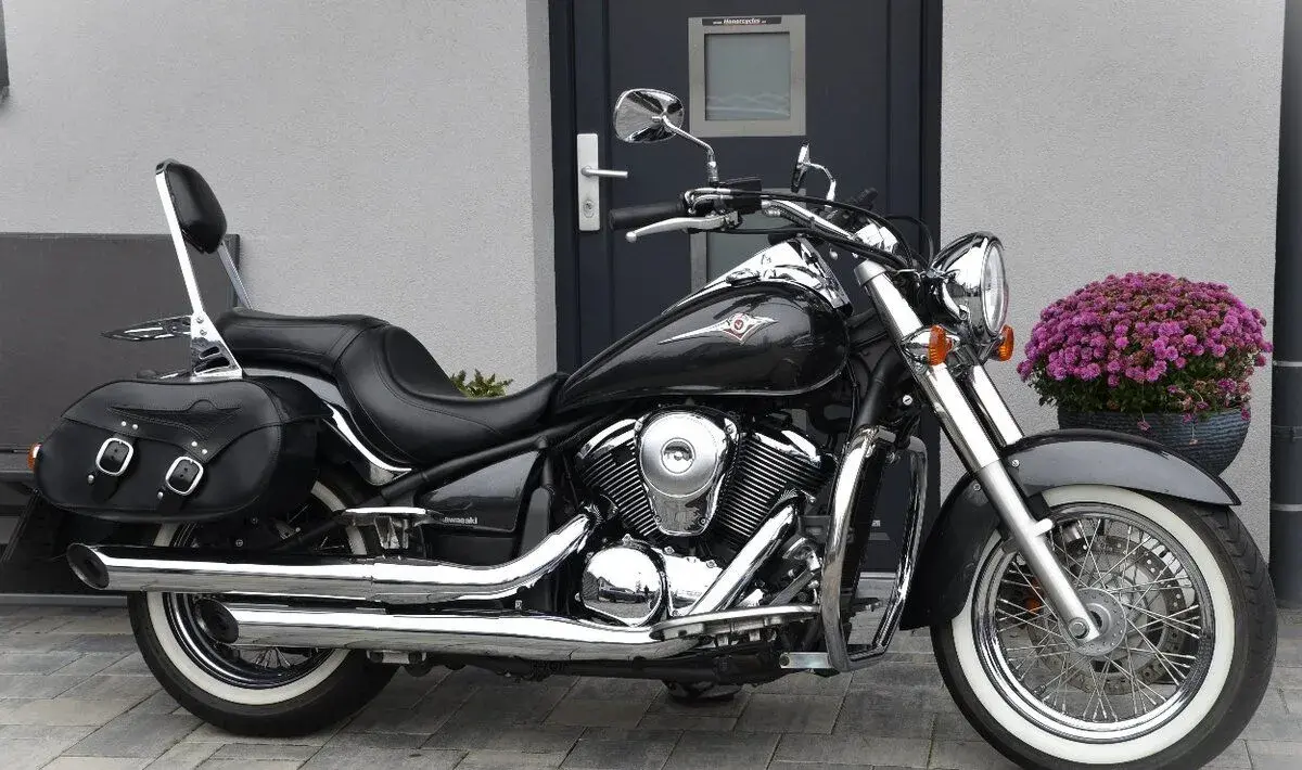 Kawasaki VN 900 Classic r.v. 2015