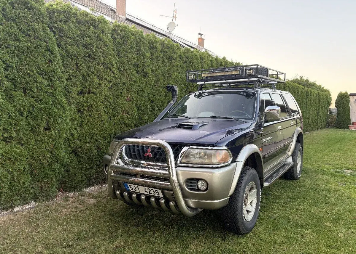 Mitsubishi Pajero – 2004, 263 000 km
