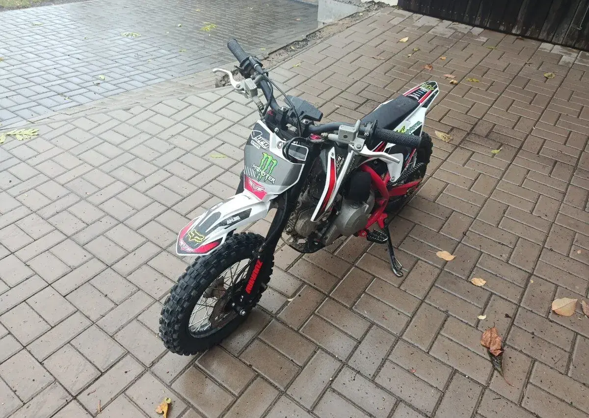 Dětský minibike Zuumav