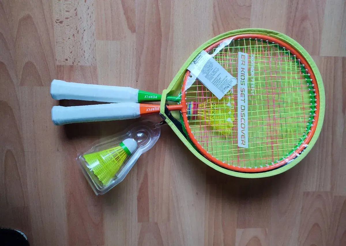 Sada 2ks raket a míčků na badminton - NOVÁ