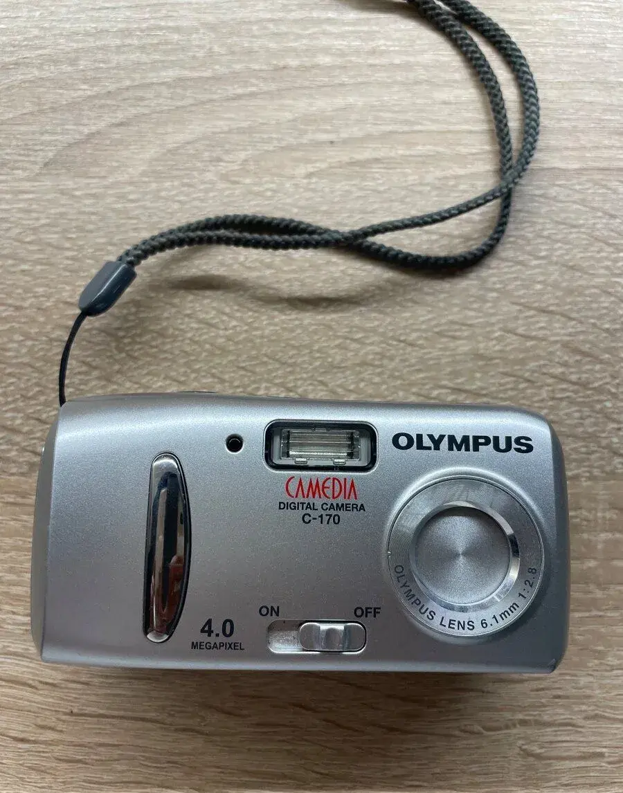 Olympus C-170
