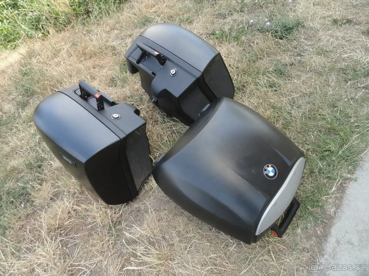 BMW R1200R K27, orig boční kufry + top case
