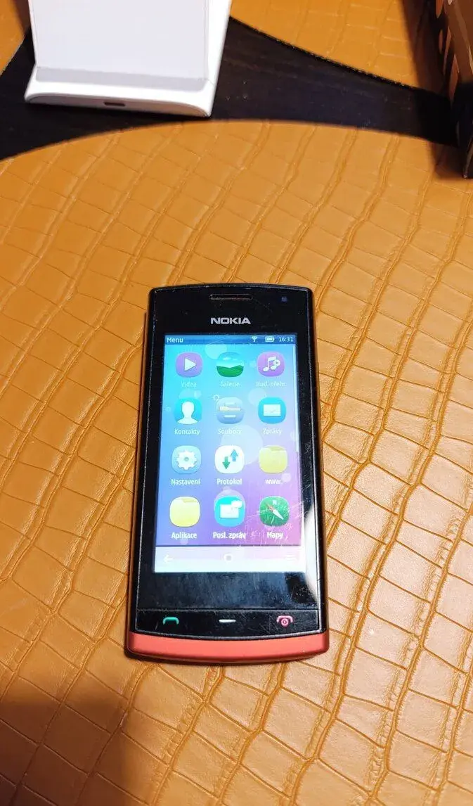 nokia 500