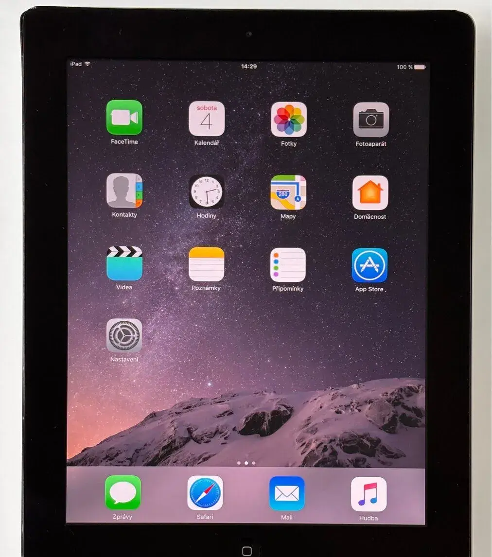 Apple iPad 4. generace 16 GB Wi-Fi (A1458)