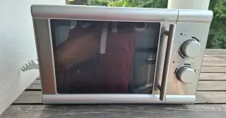 Microvlnka defrost a gril,nerez