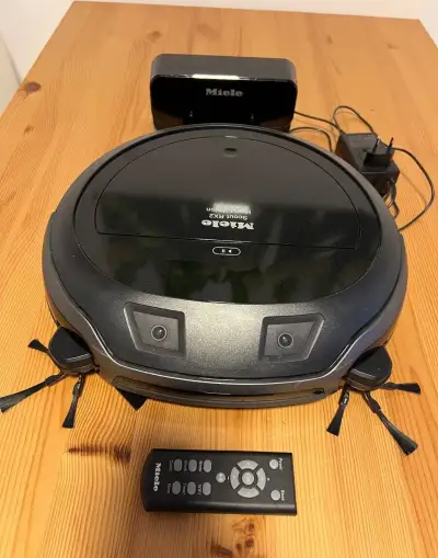 ROBOTICKÝ VYSAVAČ MIELE SCOUT RX2 HOME VISION