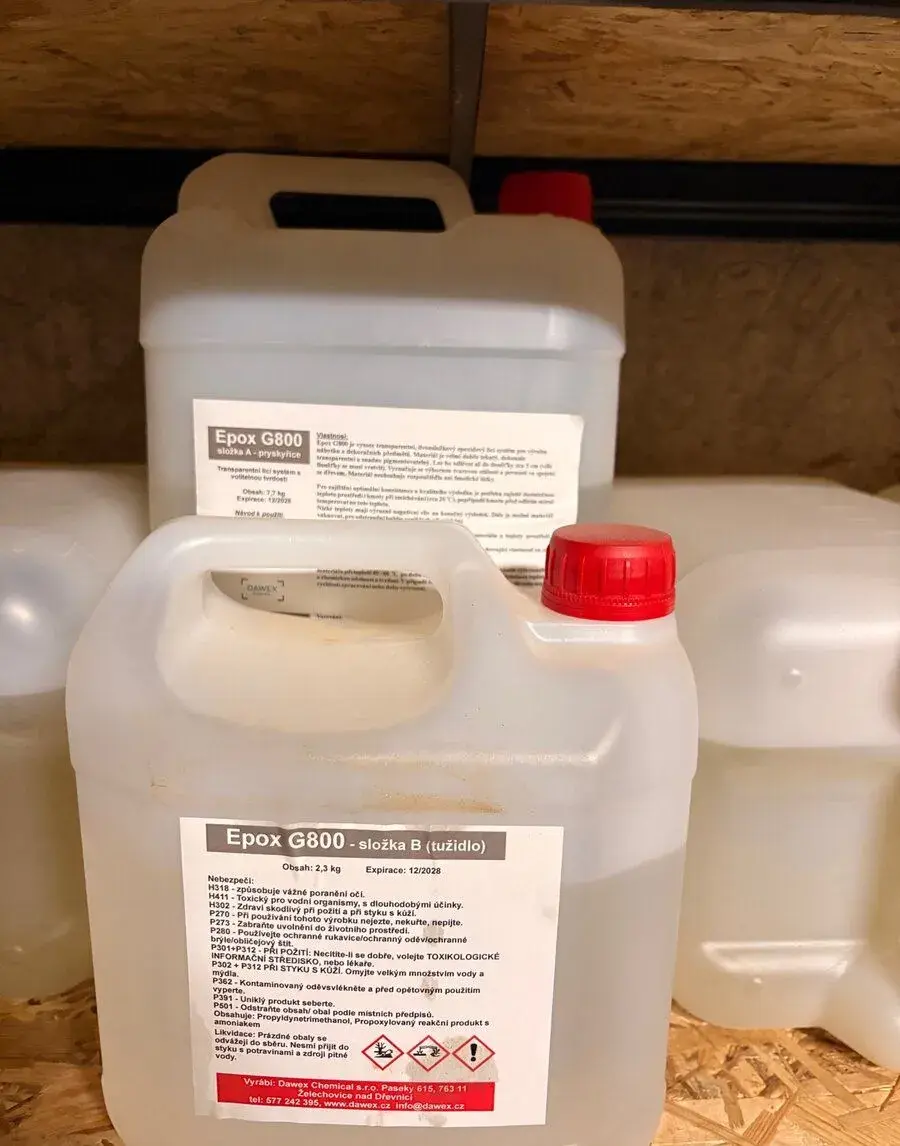 Epoxid G20, G40 a G200 celkem 130kg