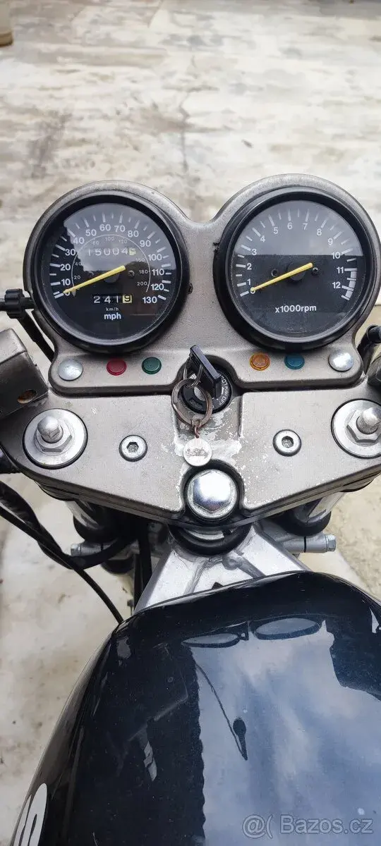 Suzuki gs 500 E