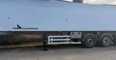 Nákladní návěs stas