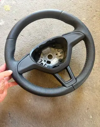 Renovovaný volant Fabia 3