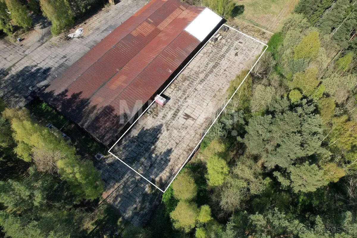 Kuřívody, pronájem zpevněné plochy 1800 m2, okr. Česká Lípa