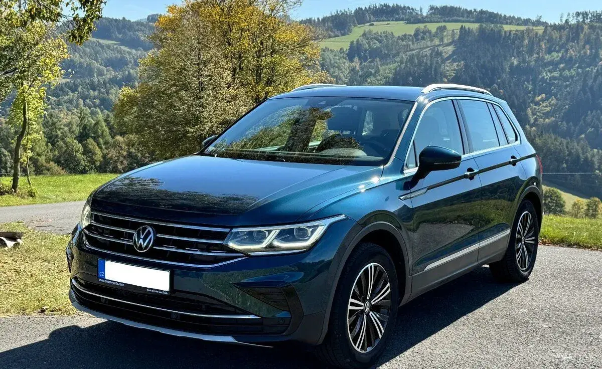 Tiguan Elegance 2.0 TDI 110 kw, DSG, el. kufr,Matrix 03/2022