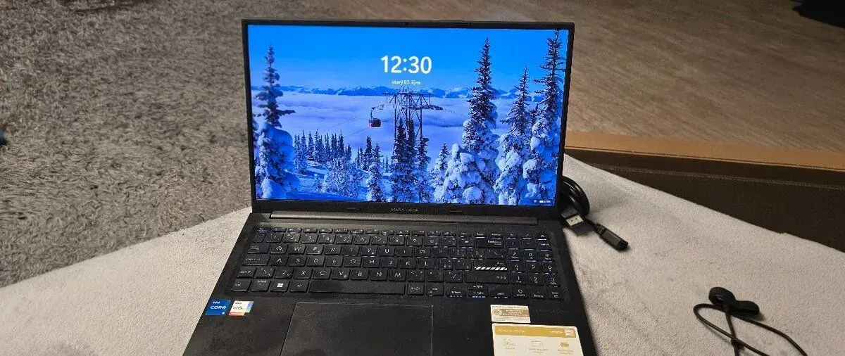Asus x1505va/16GB ram/i5 cpu