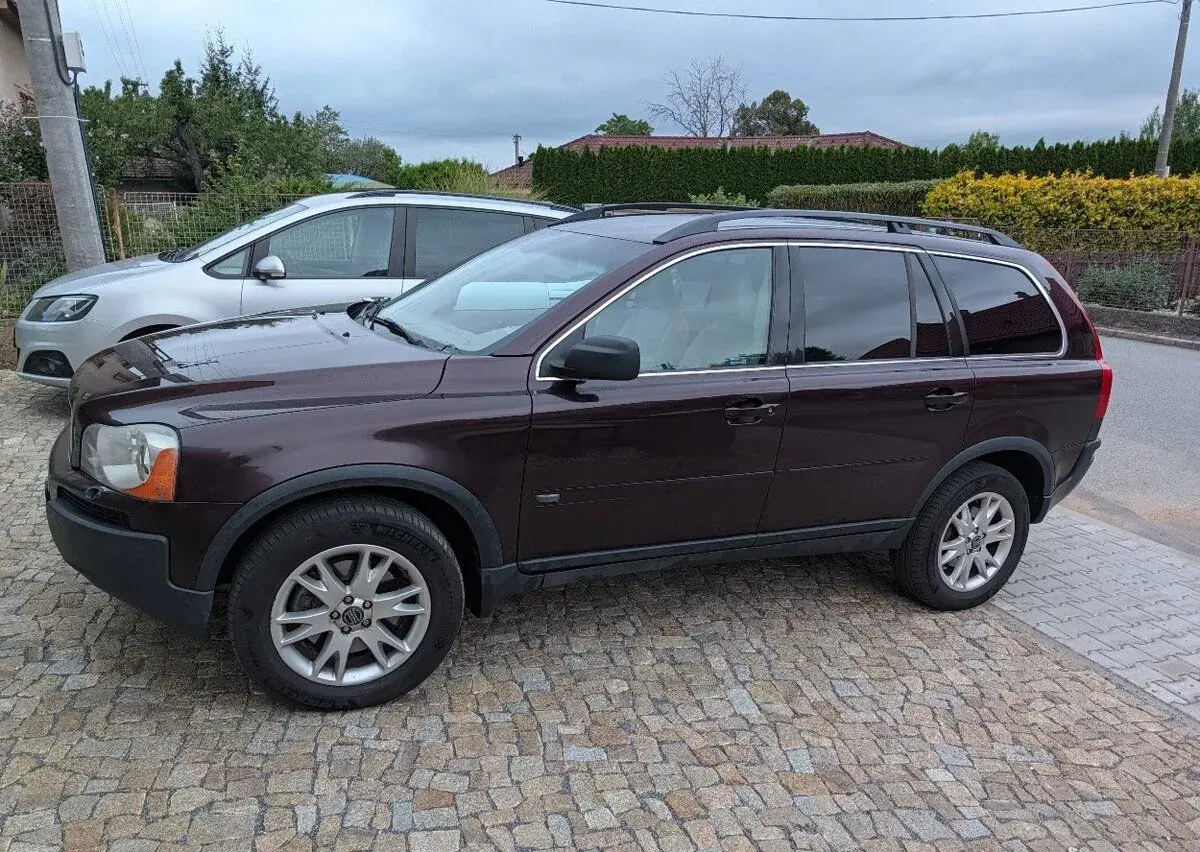 Volvo XC90 – 2007, 248 000 km