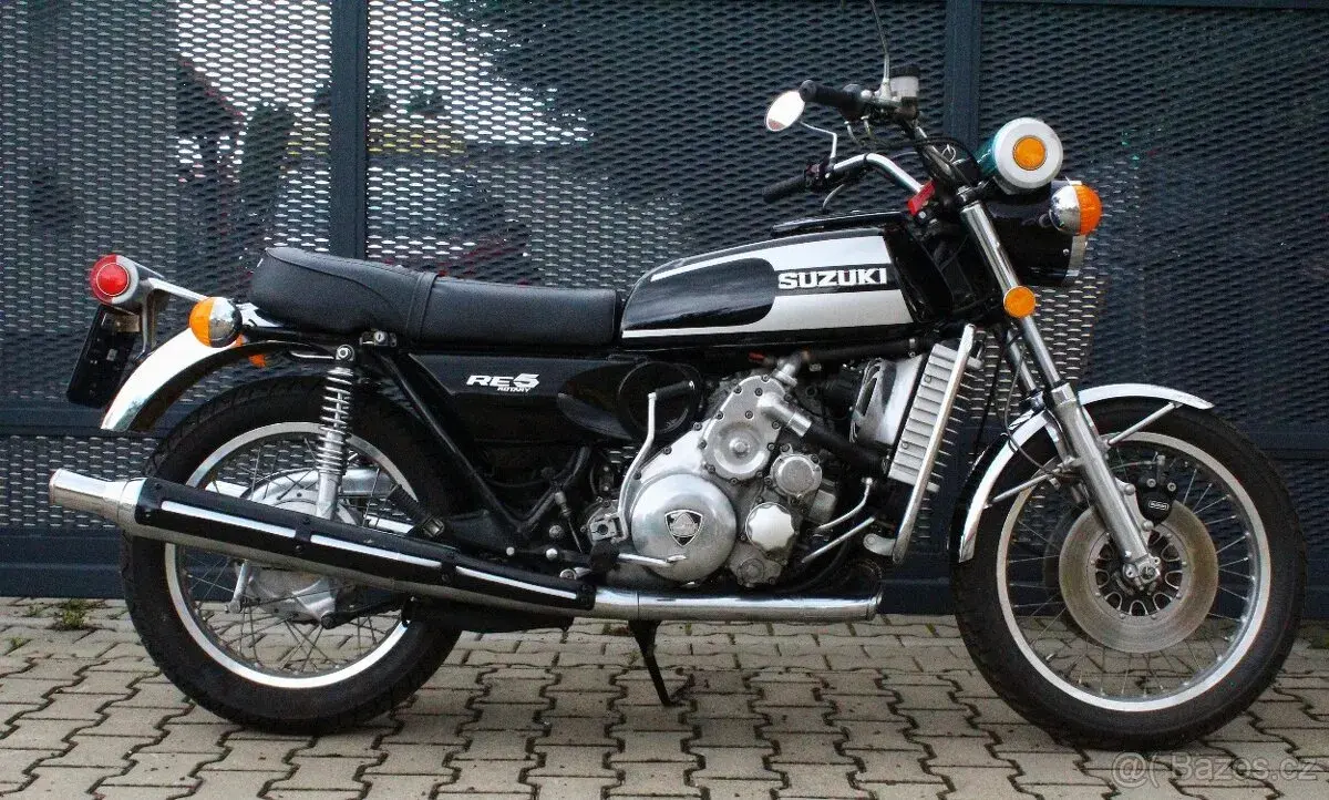 Suzuki RE5 Wankel