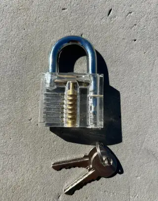 Průhledný tréninkový visací zámek pro Lock Picking + 2 klíče