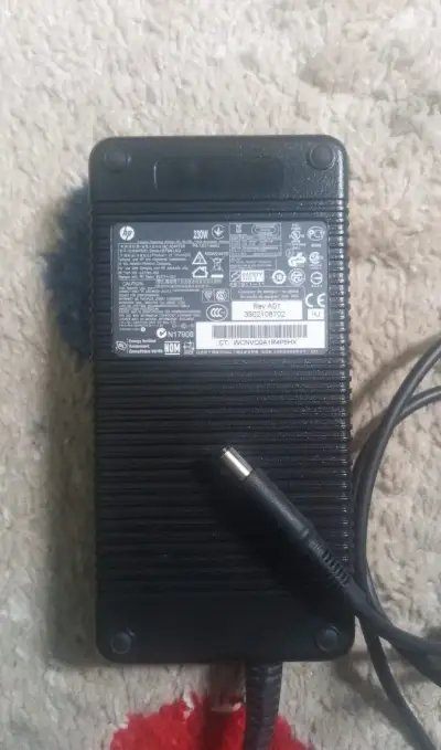 Napájecí zdroj, adaptér HP 230W pro notebooky 19V -11,8A