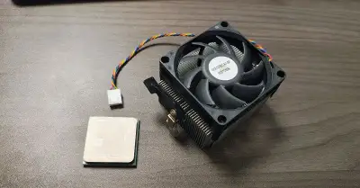 AMD Athlon II X4 645 – 4× 3,1 GHz, AM3 + chladič