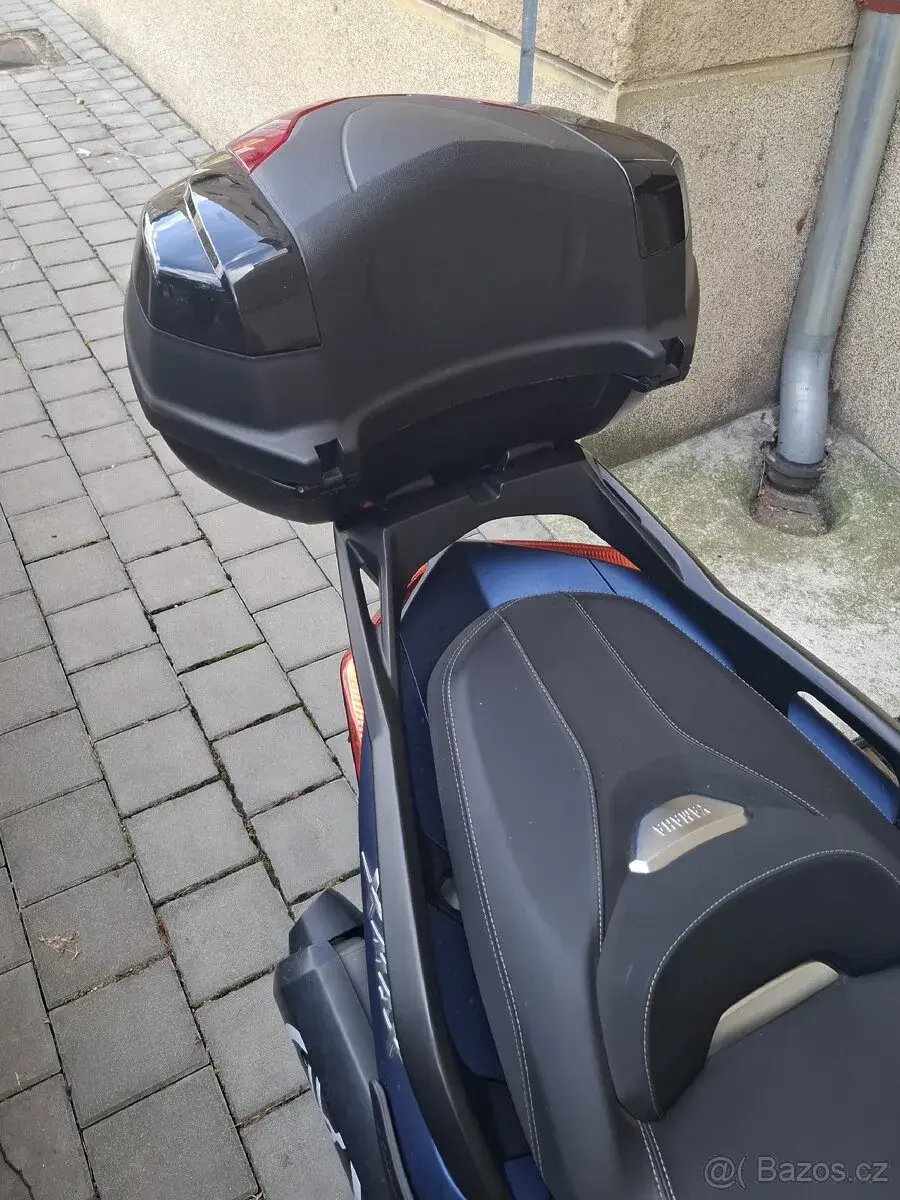Orig. kufr YAMAHA 39l + nosič