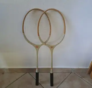 Retro badmintonové rakety