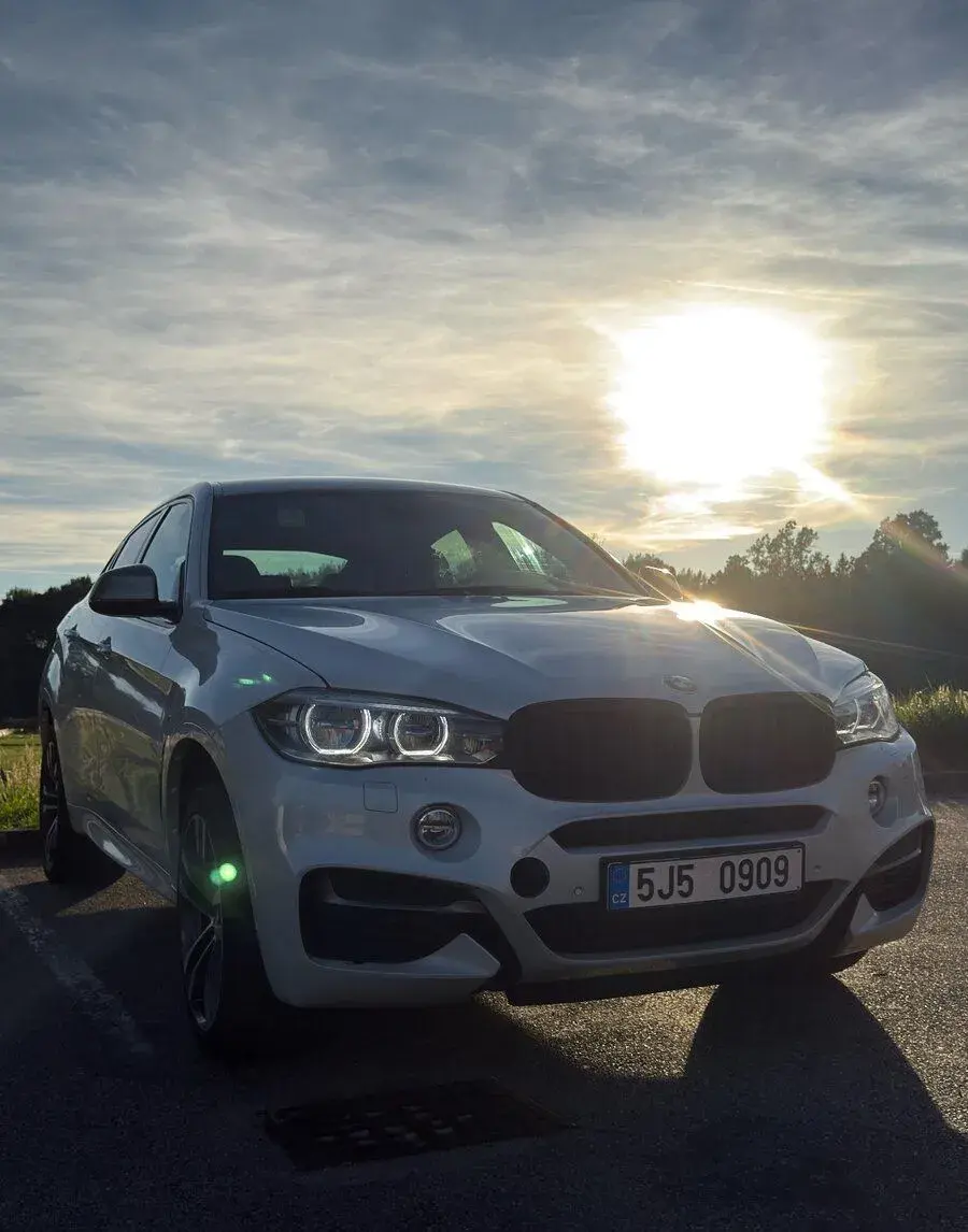BMW X6 – 2016, 180 000 km