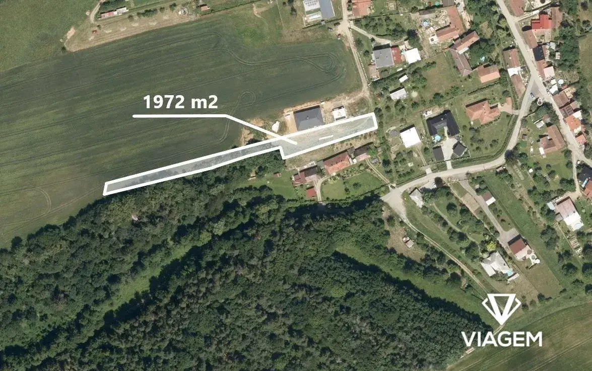 Stavební - bydlení 1 972 m², Podíl 33 % o výměře 651 m²