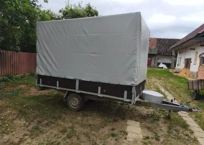 Půjčím přívěs