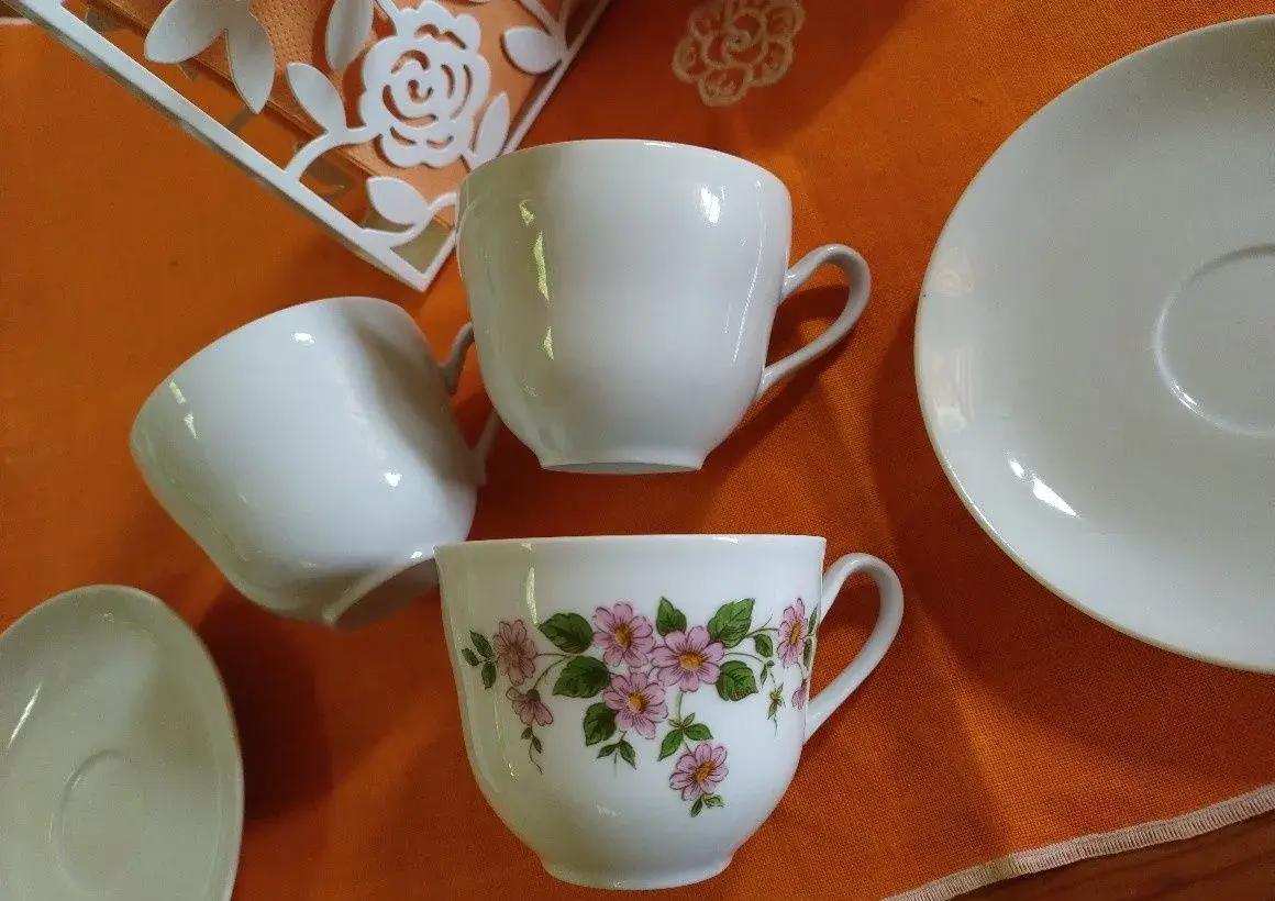 Československý porcelán, šálek, podšálekretro